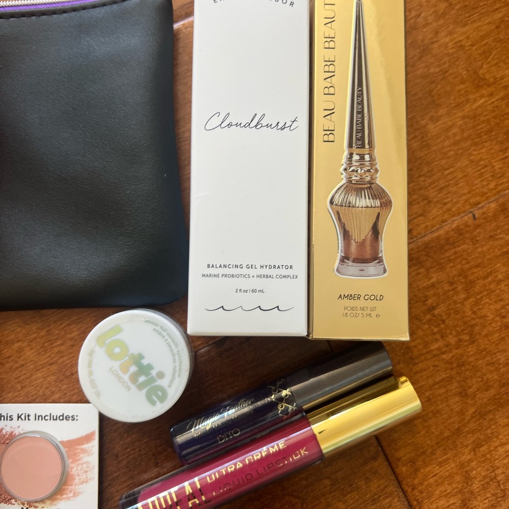 Makeup Bundle!! - Picture 3 of 5
